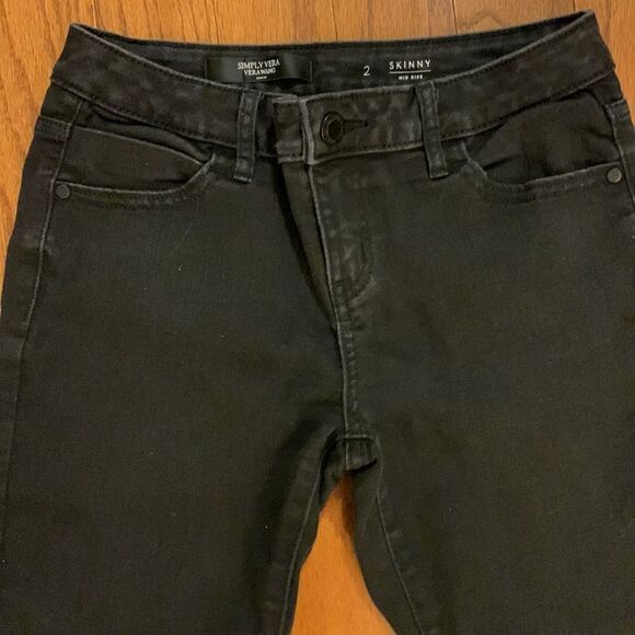 Simply Vera by Vvera Wang black denim skinny size 2 jeans - Picture 2 of 9